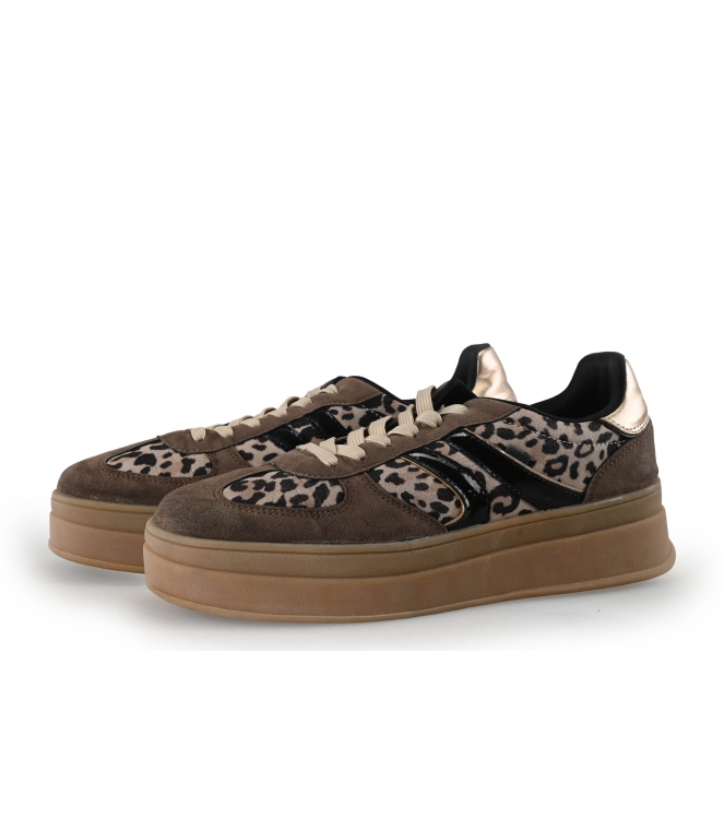 Sub55 Sneakers