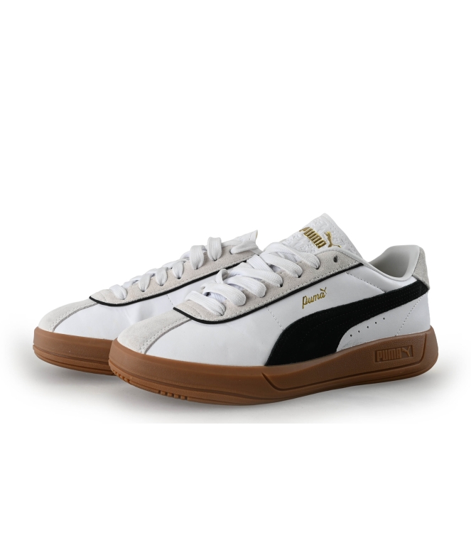 Puma Sneakers
