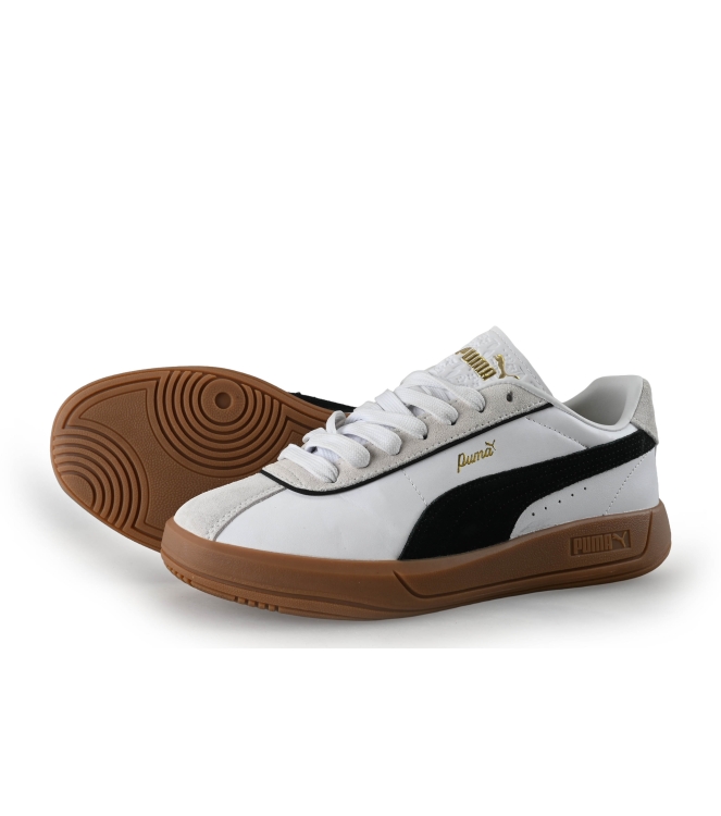 Puma Sneakers