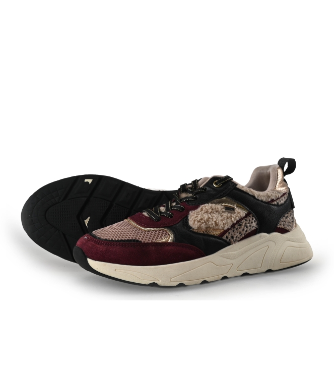 Sub55 Sneakers