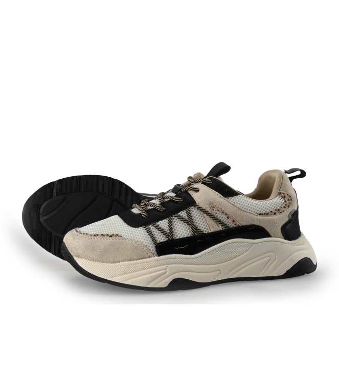 Sub55 Sneakers