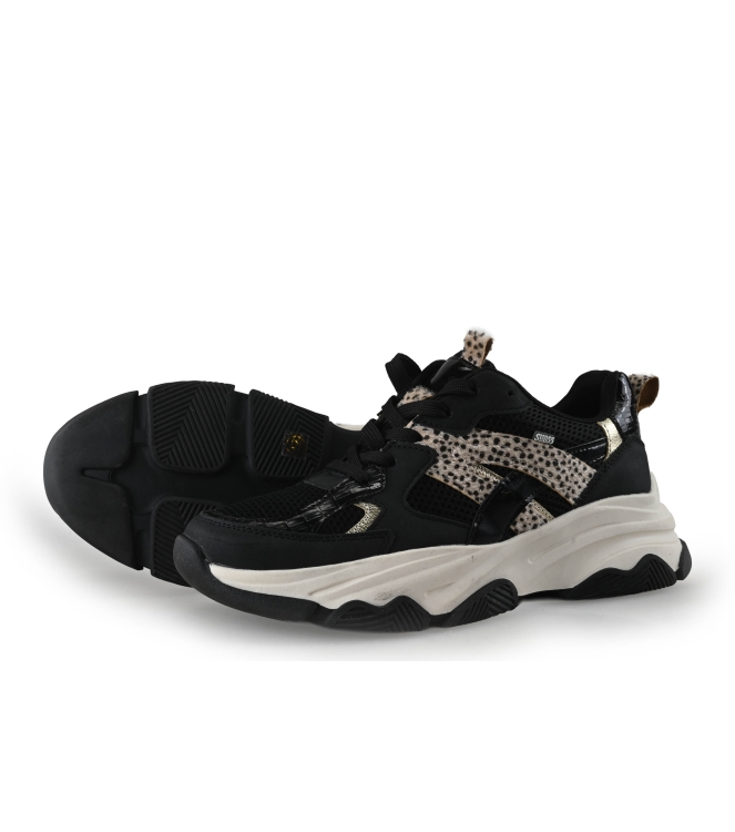 Sub55 Sneakers