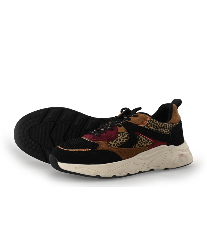 Sub55 Sneakers