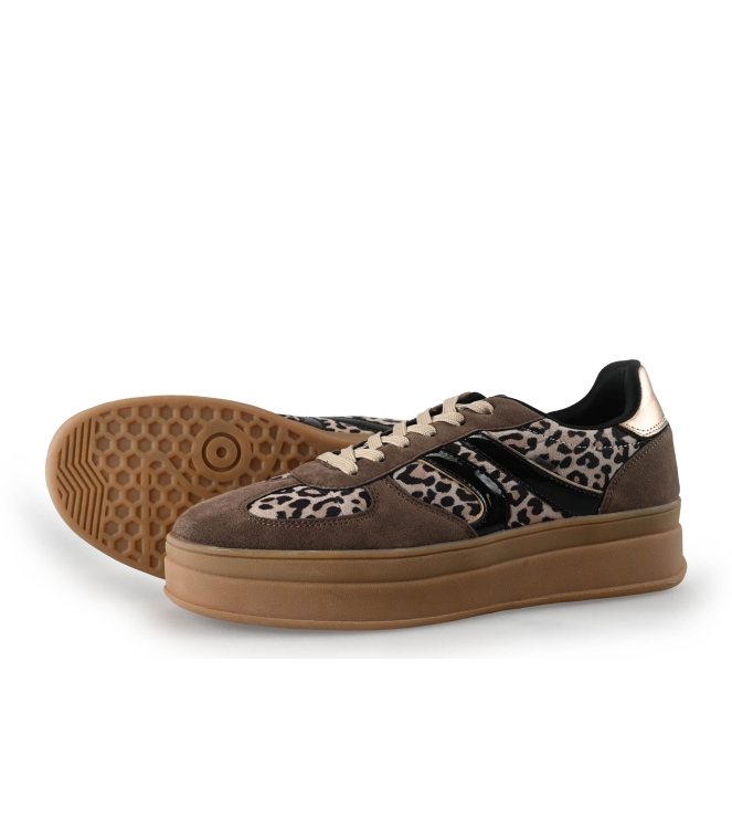 Sub55 Sneakers