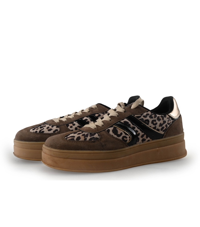 Sub55 Sneakers