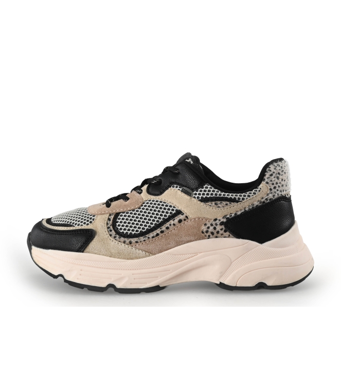 Sub55 Sneakers