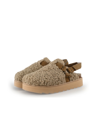 Colors of California Instappers Beige 360082
 Maat 39
 