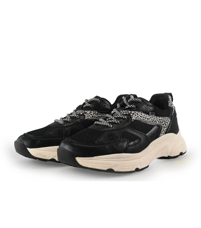 Sub55 Sneakers