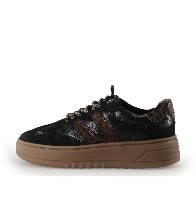 Sub55 Sneakers