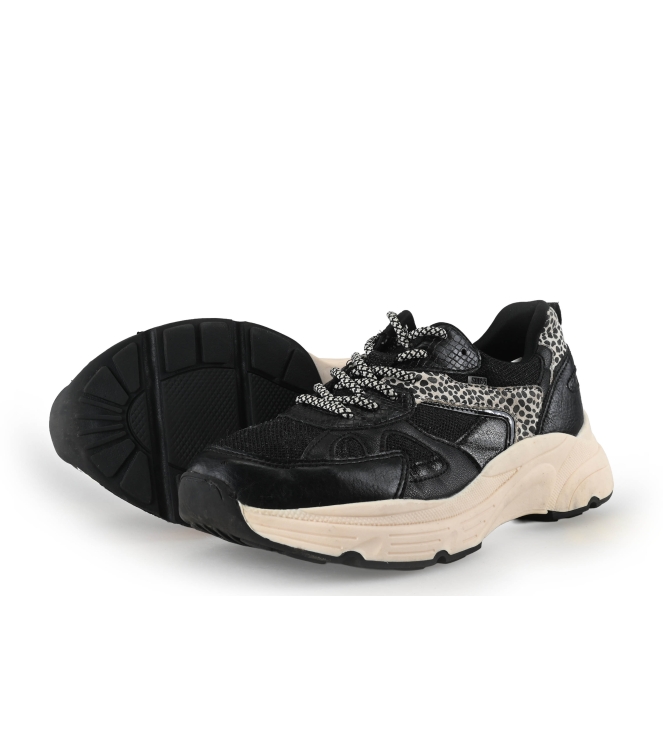 Sub55 Sneakers