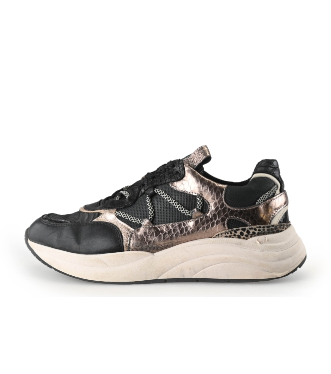 Sub55 Sneakers
