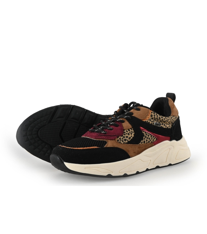 Sub55 Sneakers