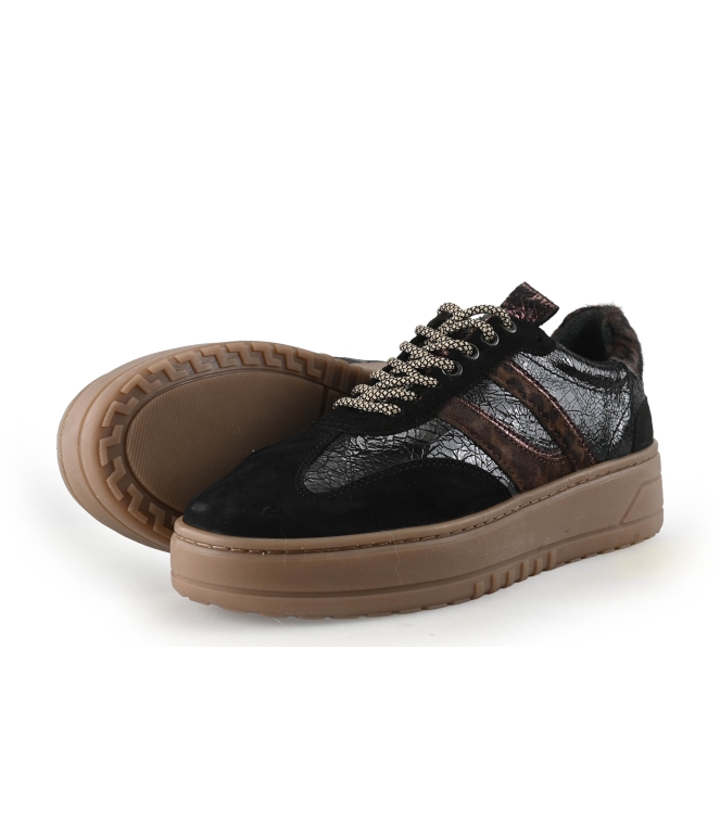 Sub55 Sneakers