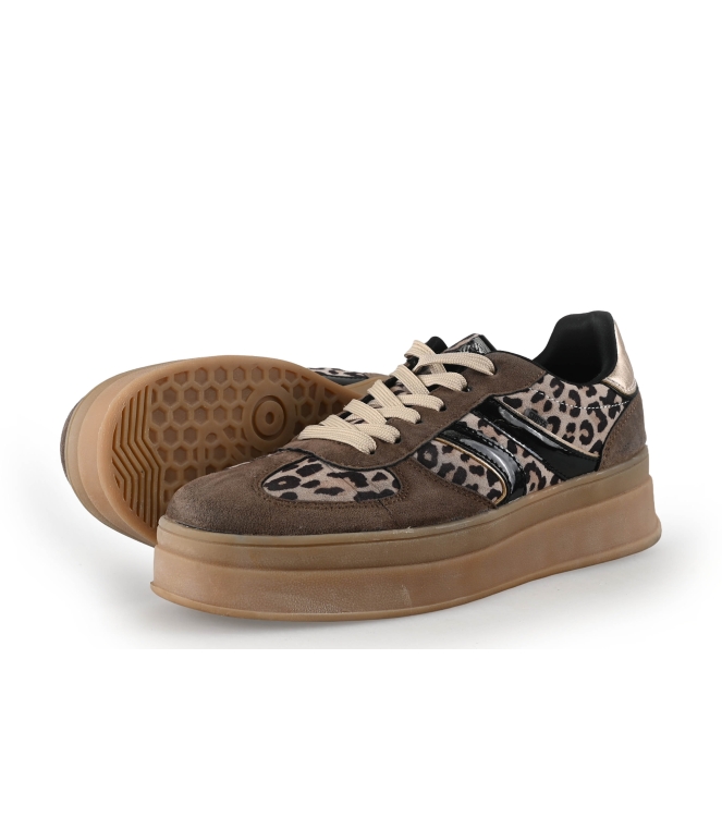 Sub55 Sneakers