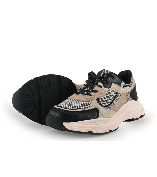 Sub55 Sneakers