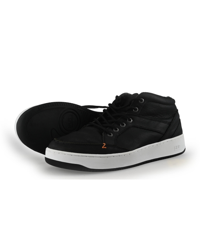Hub Sneakers