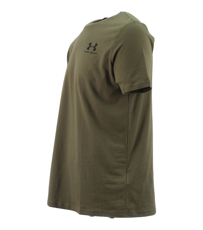 Under Armour T-shirt