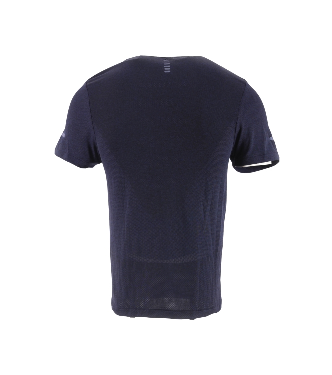 Under Armour T-shirt